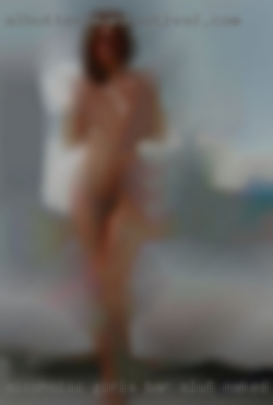 Alcoholic girls bar slut naked fetish in Waxahachie TX.