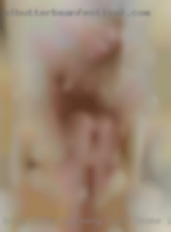 Body isteriku sexy fuck 3some in Fairmont!!!