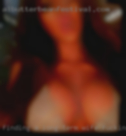 Finding a long term wife fucking as well near Fort Pierce.
