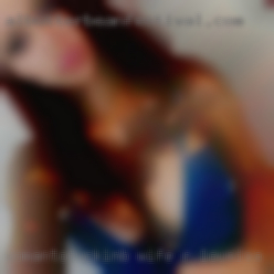 Womantofuckinb wife r lousisa.